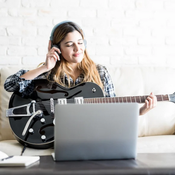 Hoe je een betere muzikant wordt door muziek op gehoor uit te zoeken