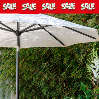 Veel parasols in onze jaarlijkse sale