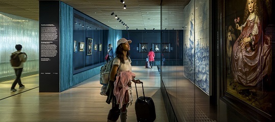 Bezoek het Rijksmuseum en Nemo op Schiphol
